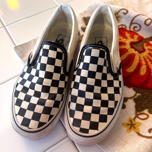 Vans slip on